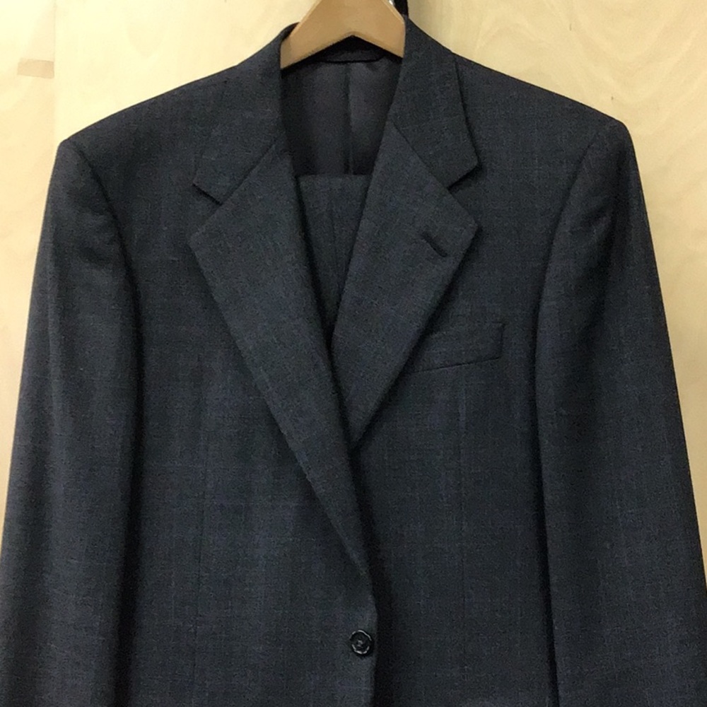 Hickey-Freeman suit fine wool 38R